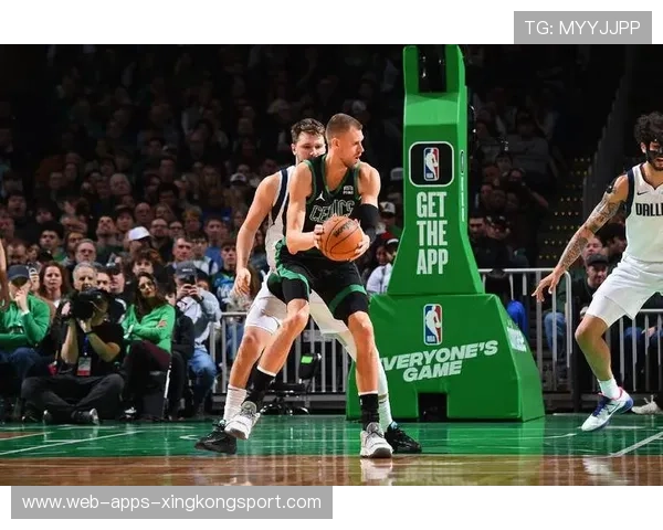 凯尔特人深陷谷底,快船对决成反弹关键战 凯尔特人深陷谷底,快船对决成反弹关键战