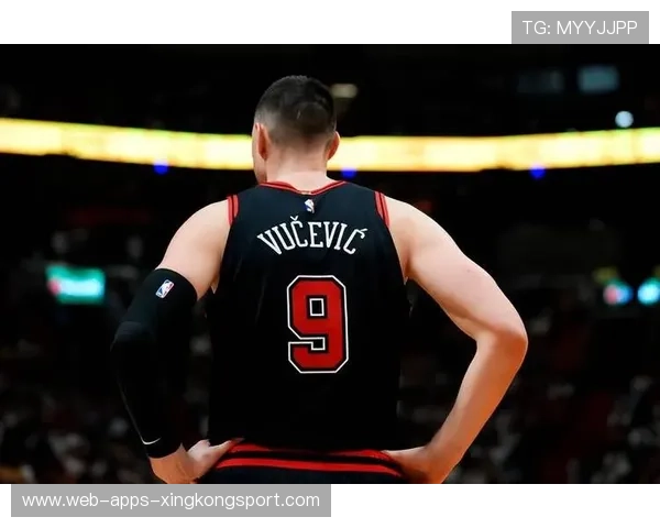 公牛内线主导比赛，德罗赞稳定输出，公牛有没有退役罗德曼球衣