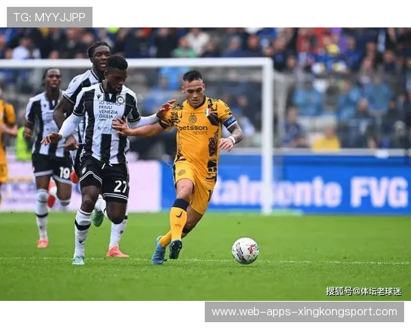 国际米兰客场大胜,劳塔罗再演帽子戏法,劳塔罗转会国米