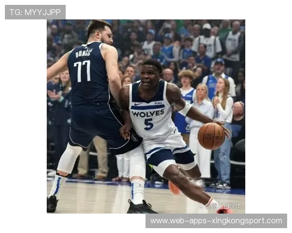 唐斯篮下脚步灵活轻松取分，森林狼持续扩大差距